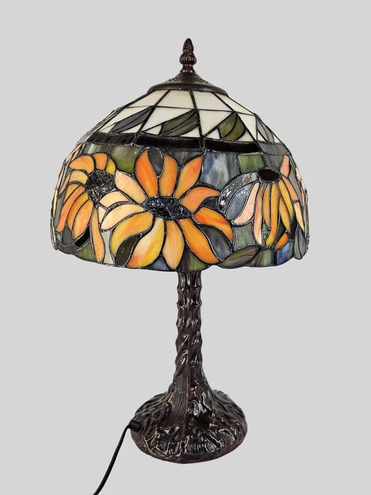 Tiffany stijl tafellamp